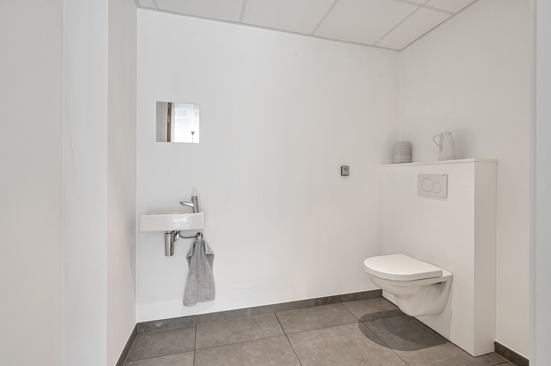 Moderne en zichtbare kantoorruimte op toplocatie foto 7