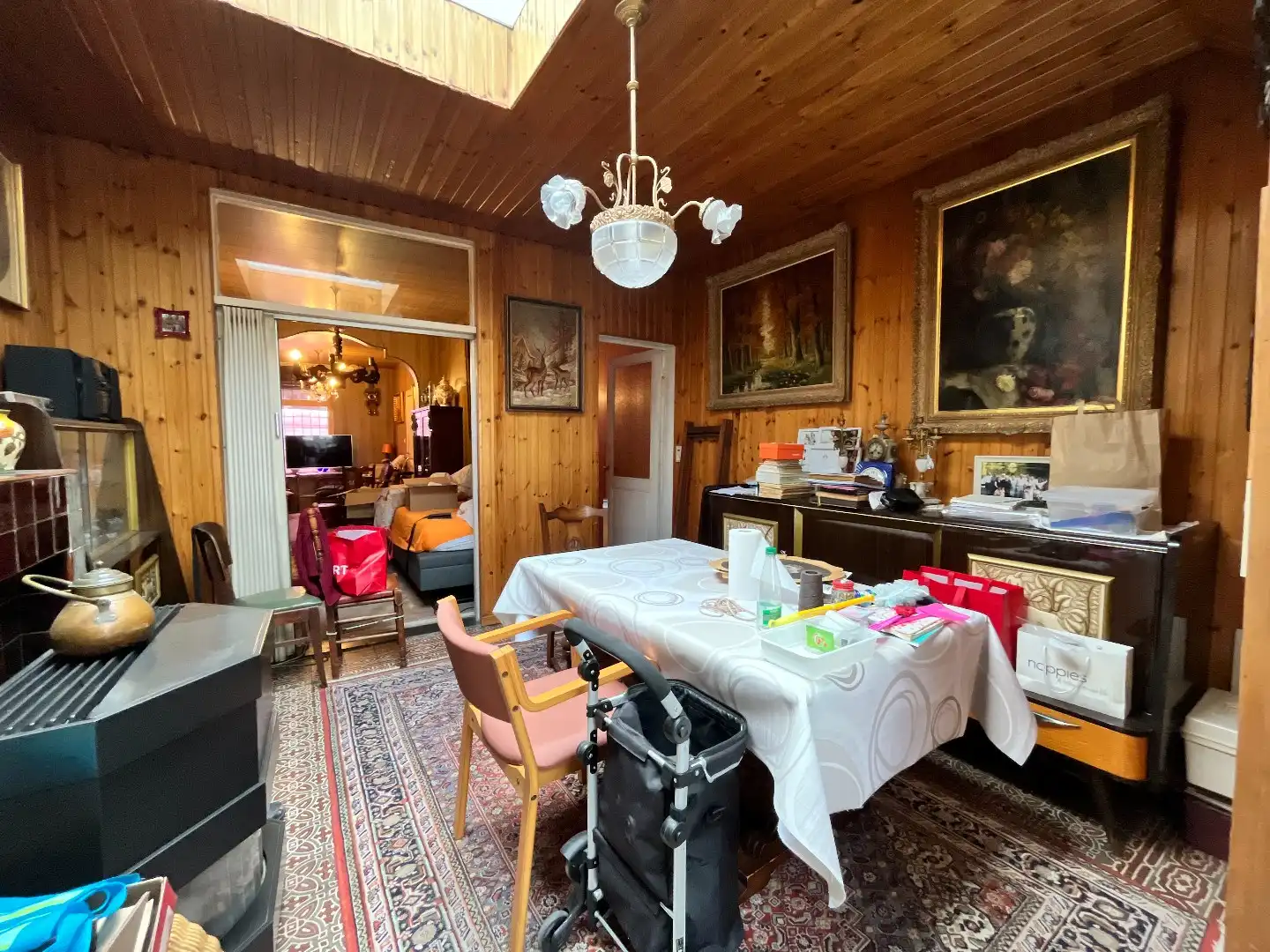 Te renoveren stadswoning met 4 slpk, koer en garage foto 6
