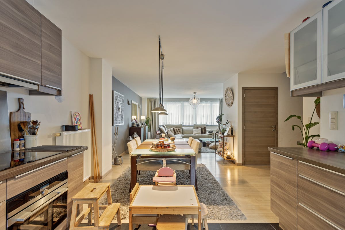 Huis met 2 appartementen te koop in centrum Wemmel foto 6