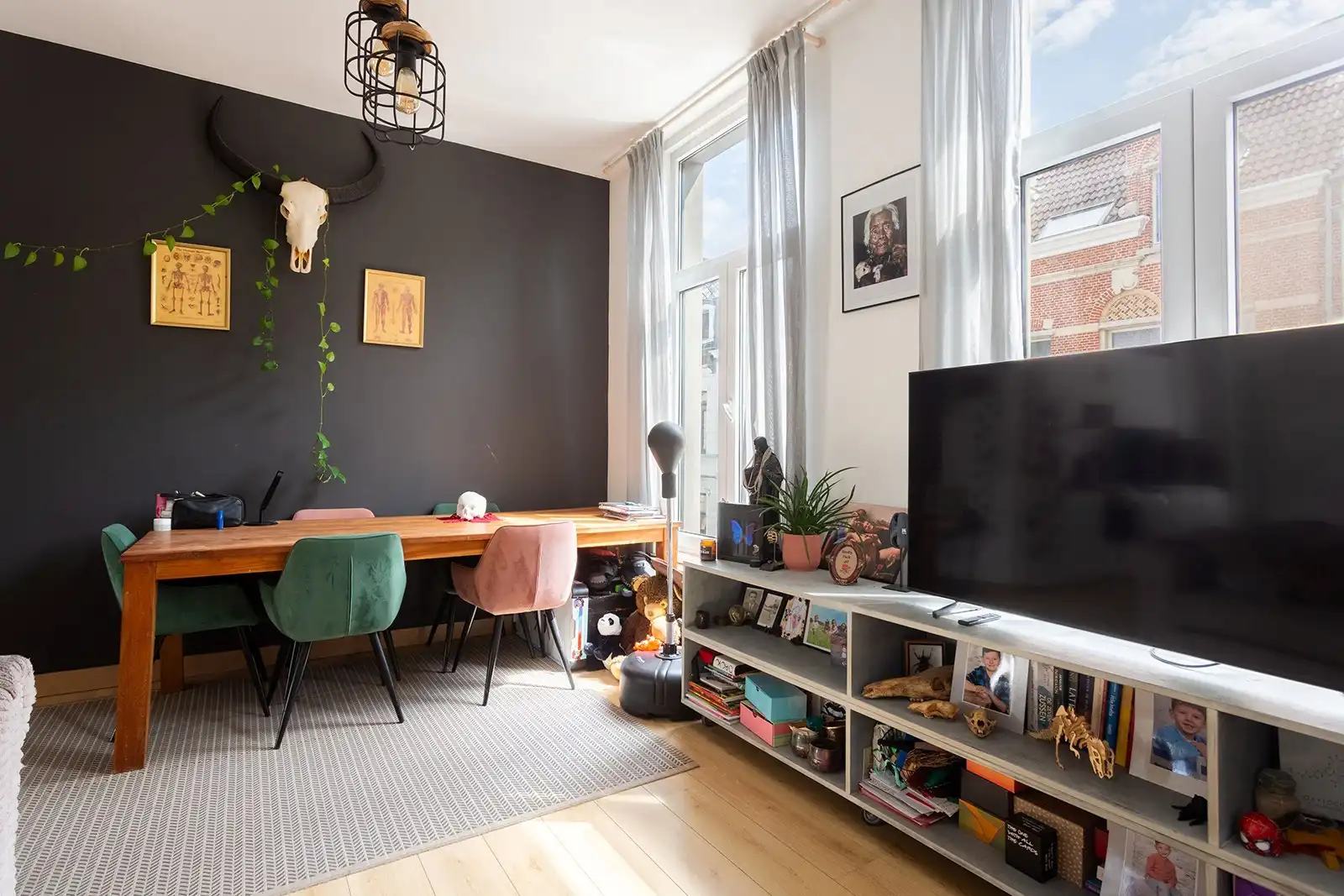 Karaktervolle woning aan de gezellige Troonplaats foto 18