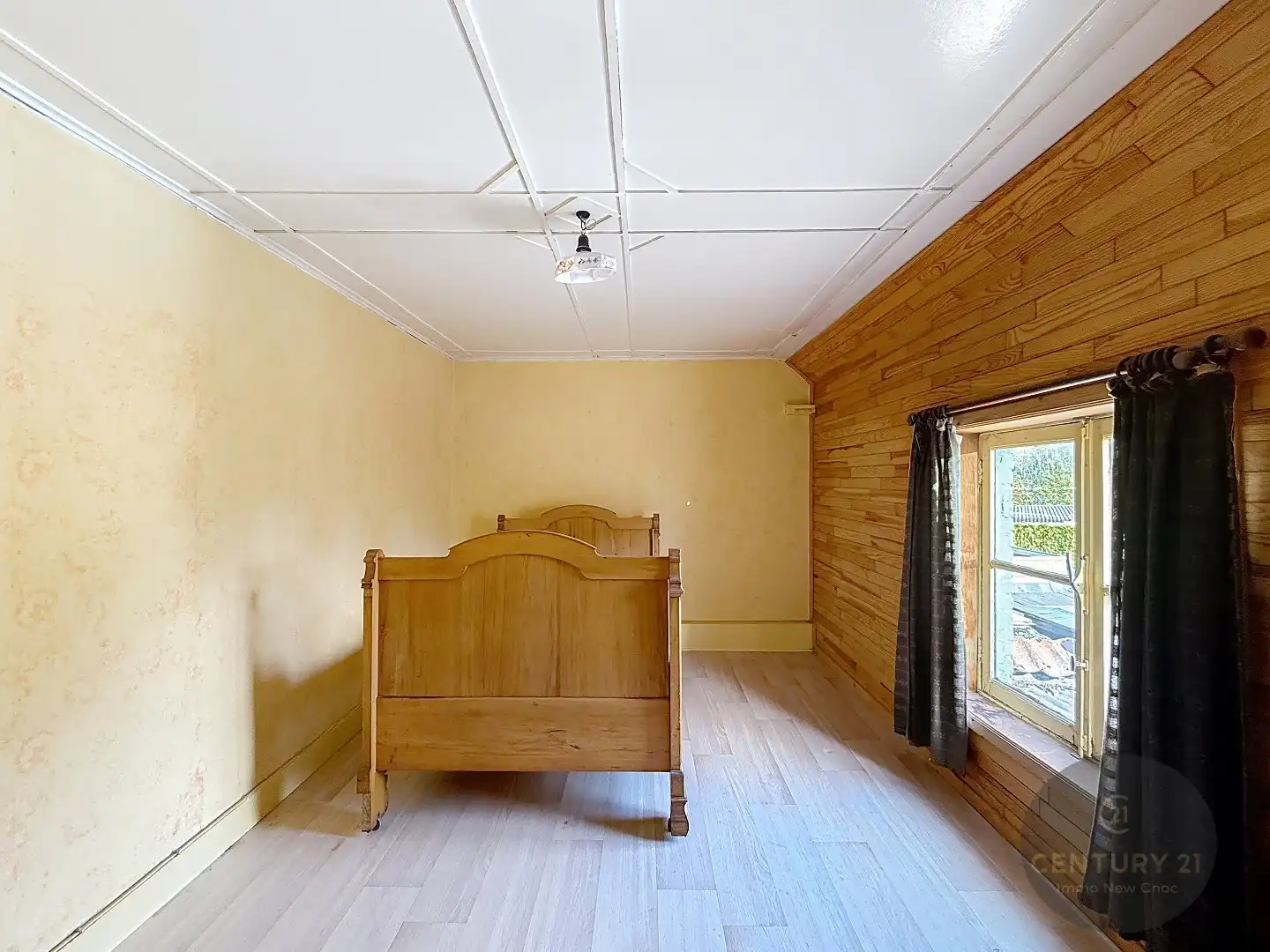 Op te frissen stadswoning met zonnige tuin! foto 16