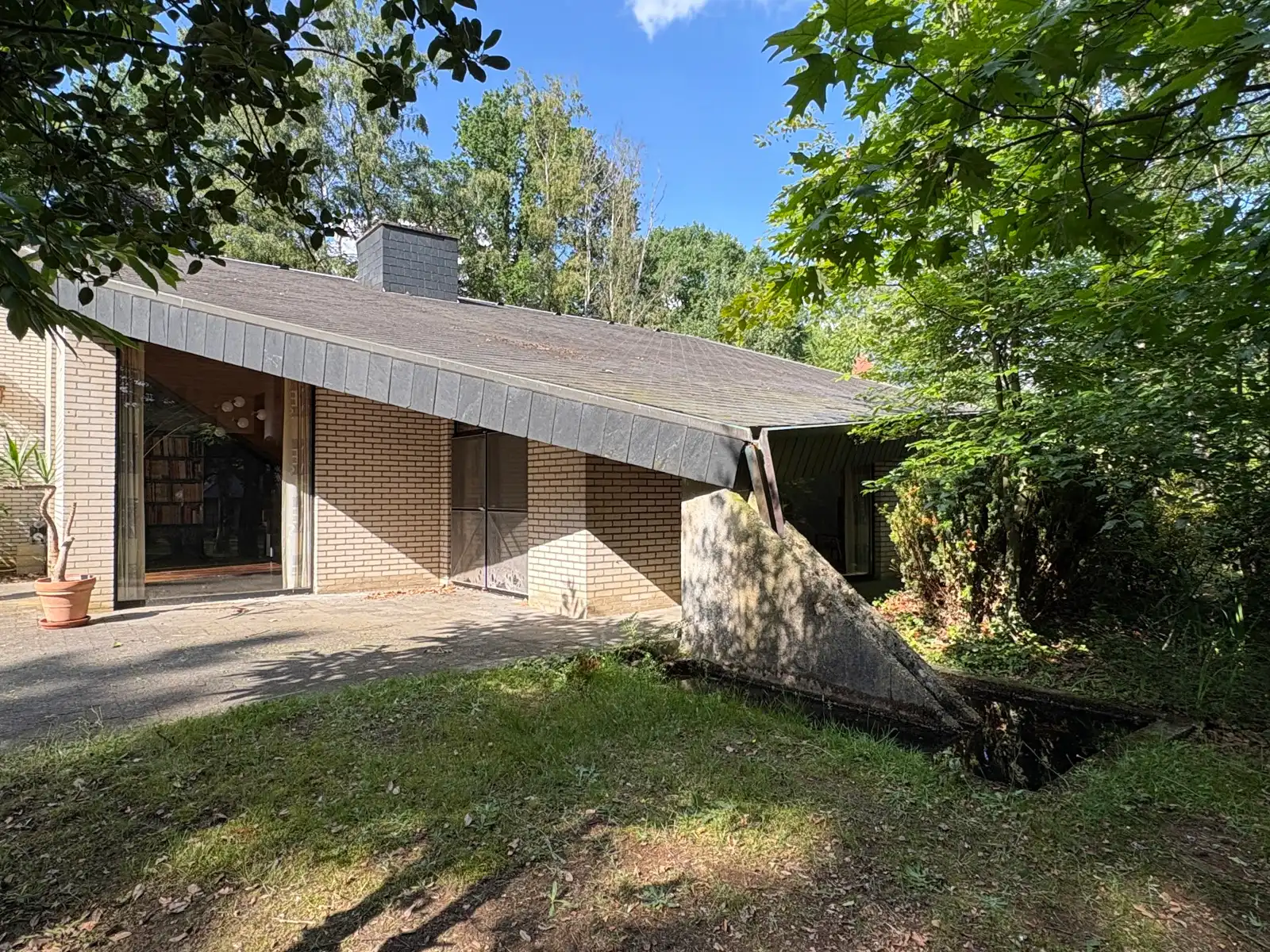 Ruime villa met 5 slaapkamers en veel privacy  foto 25