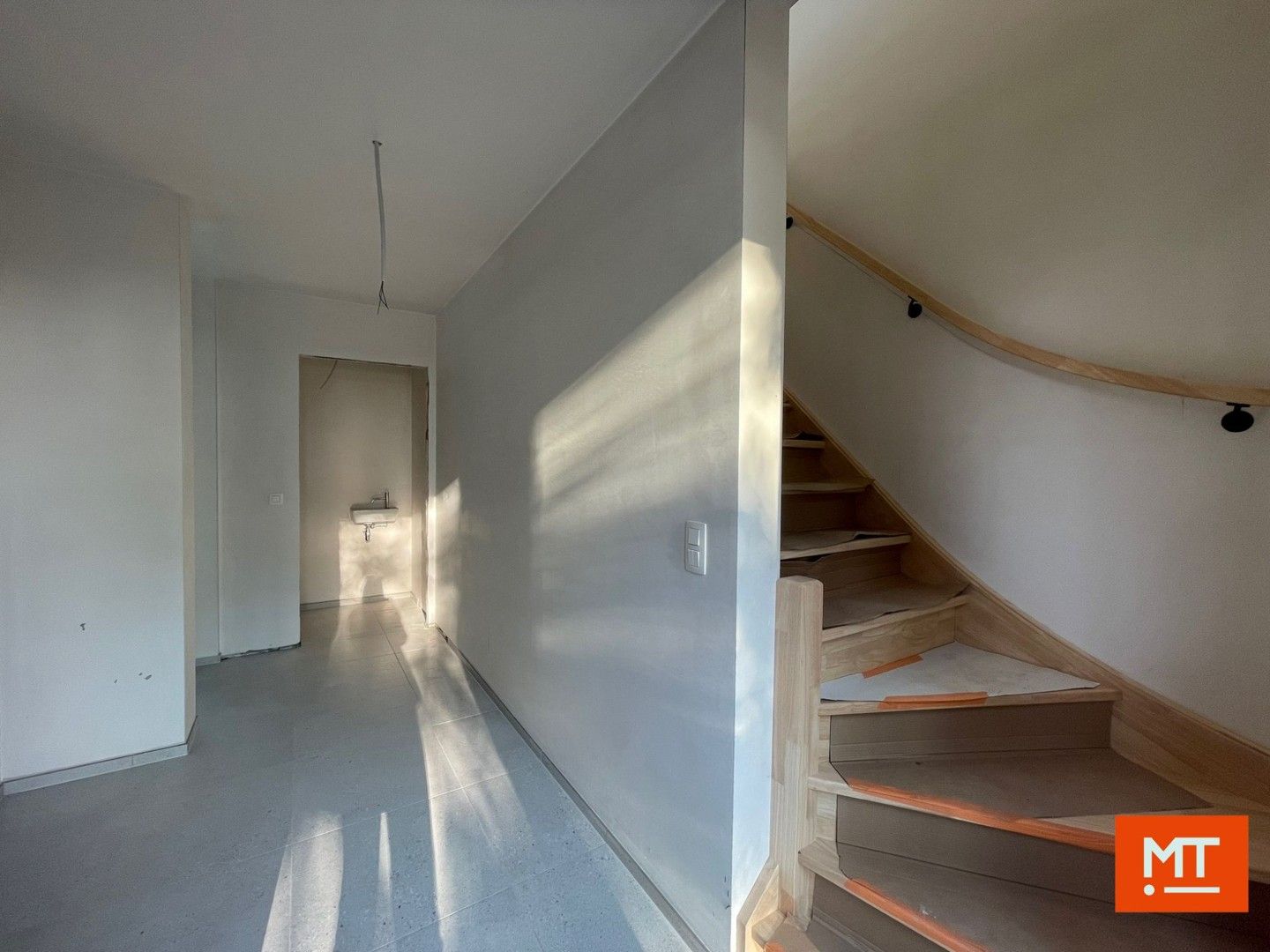 Nieuwbouwvilla op 1.101 m² te koop in Zonnebeke foto 4