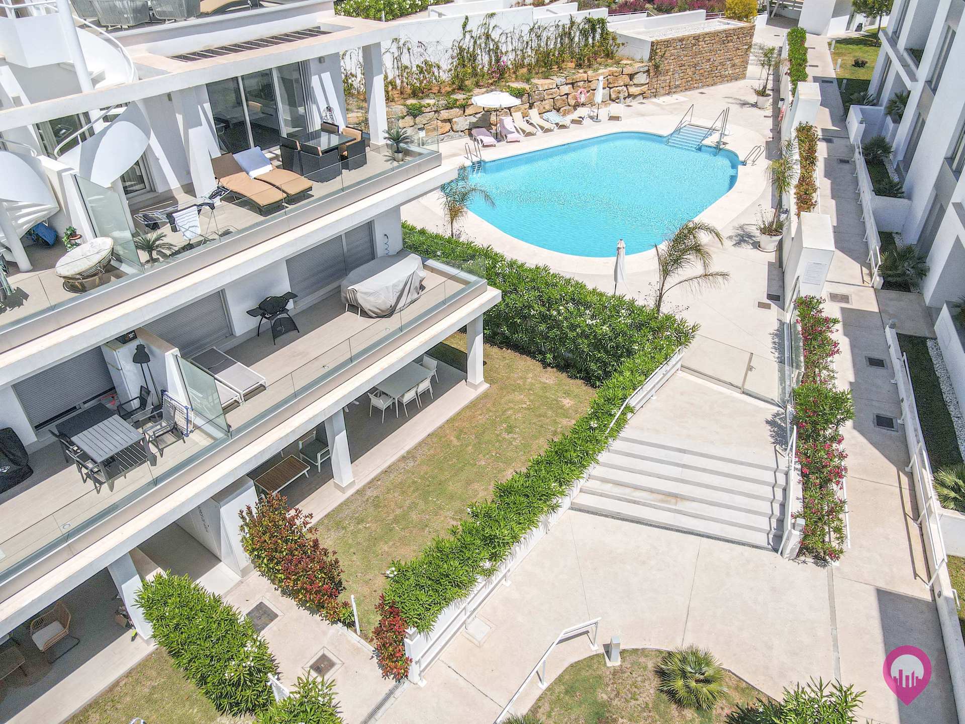 Ruim glv appartement met 3 slpk in luxe resort te Marbella! foto 2