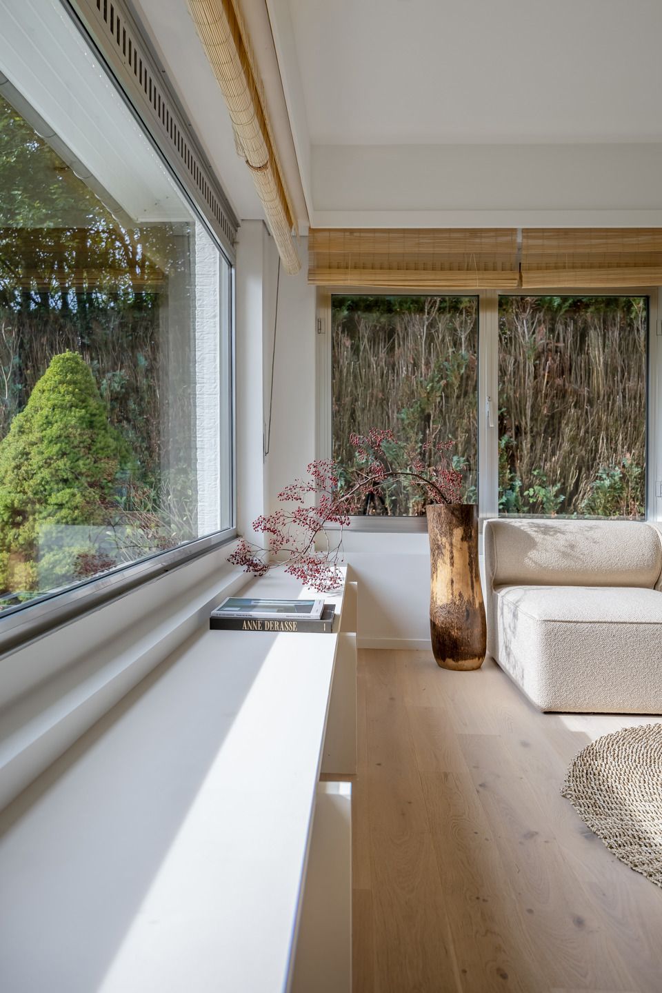 Stijlvol gerenoveerde woning in charmante Bloemenwijk foto 8