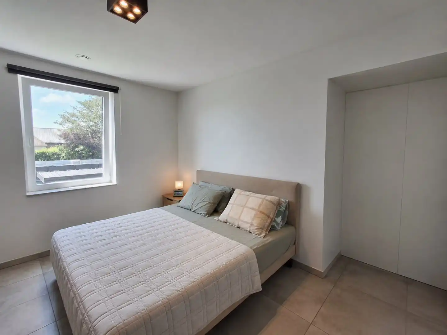 NIEUWBOUWWONING IN HARTJE POESELE MET 4 SLPKS, TUIN & GARAGE foto 5