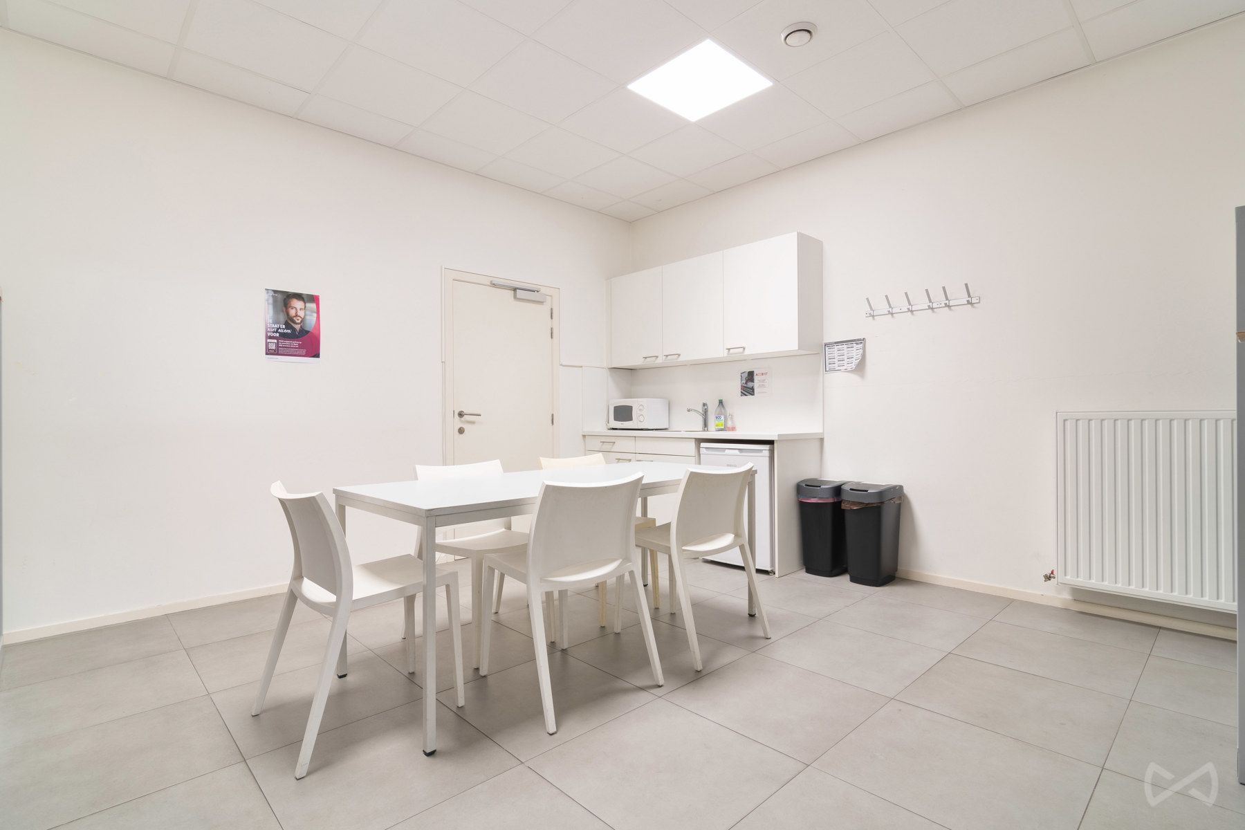5,68% Netto kantoor AAA-locatie foto 9