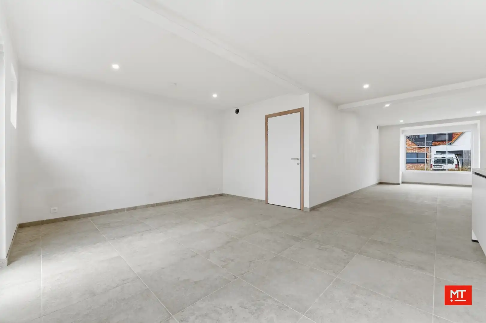 Landelijke, gerenoveerde woning met 3 slaapkamers en tuin in het rustige Poelkapelle foto 6