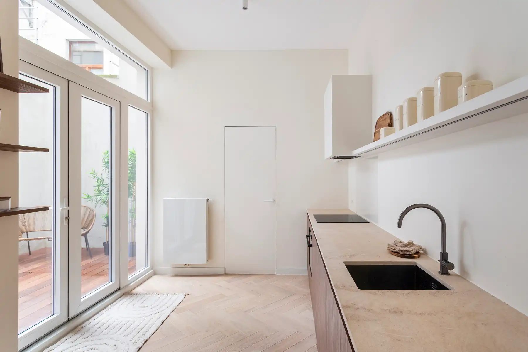 Gerenoveerd 1 slpk appartement met terras in hartje ’t Zuid foto 2