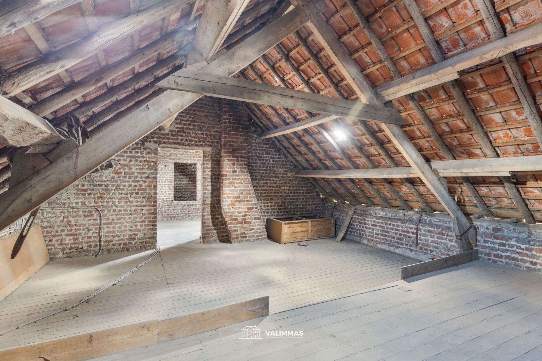 Landelijk gelegen hoeve op 40 are, met bijgebouwen en weide foto 20