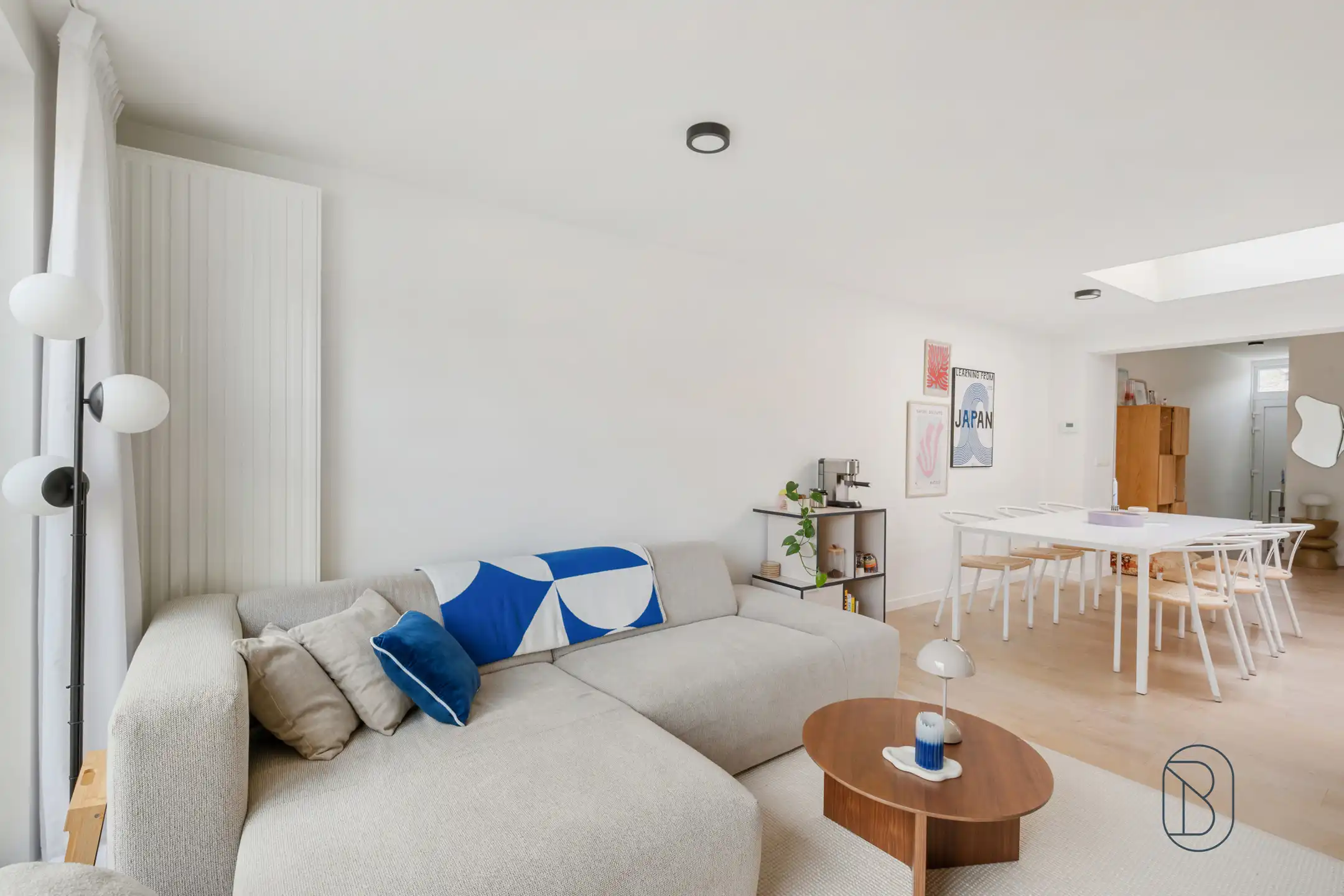 Instapklare woning met zonnige tuin in het hart van Kortrijk foto 3