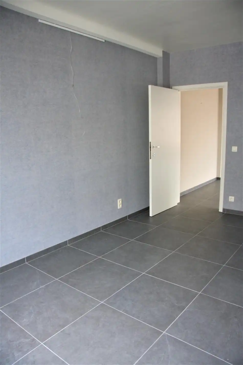 Stijlvol appartement op de 2e verdieping met 3 slaapkamers in het centrum van Zottegem foto 24