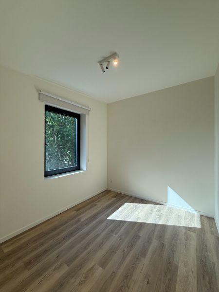 Zeer ruime, energiezuinige nieuwbouwwoning met tuin – gelegen aan de Rozenbroeken foto 14