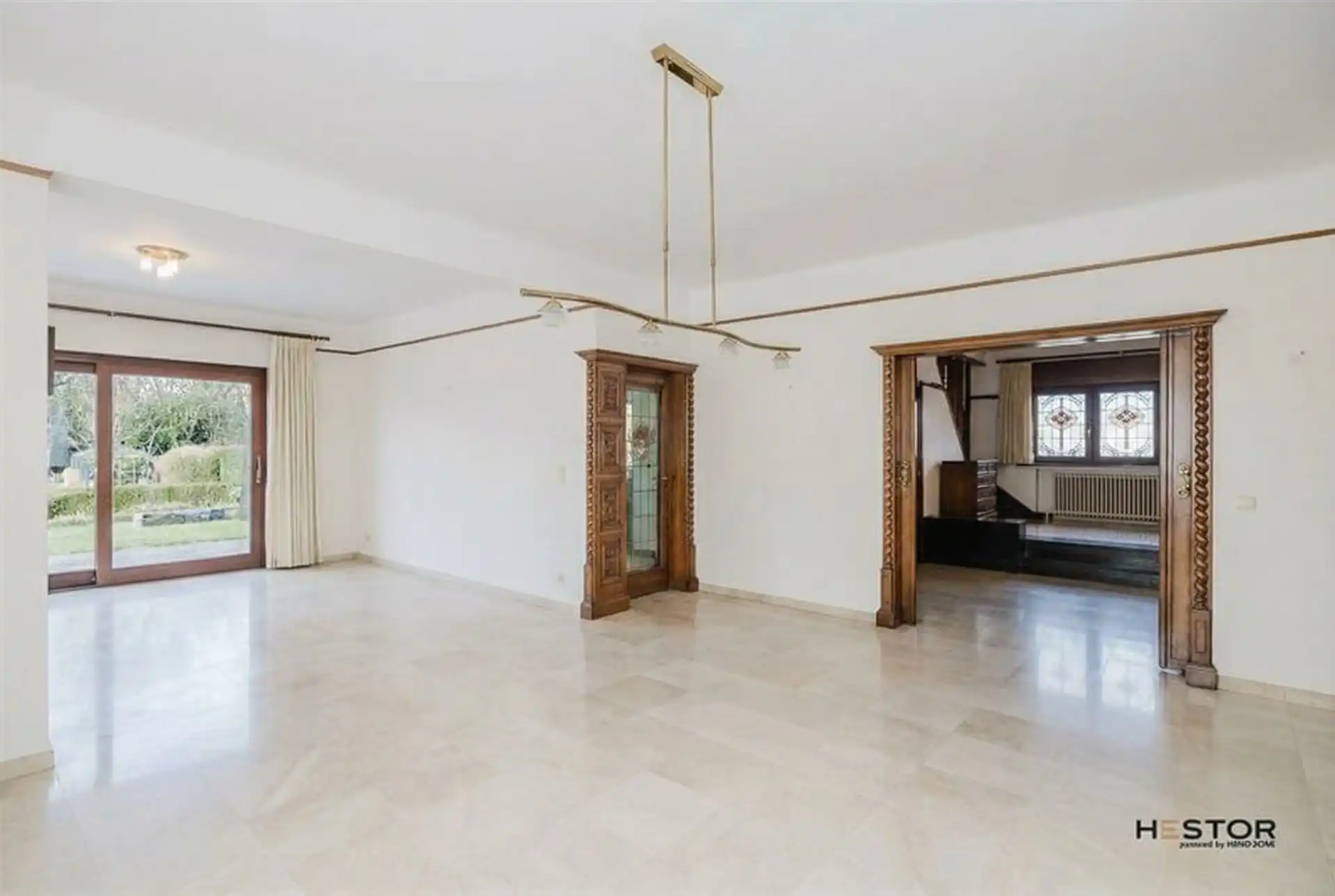 Ruime villa op mooi perceel! foto 6