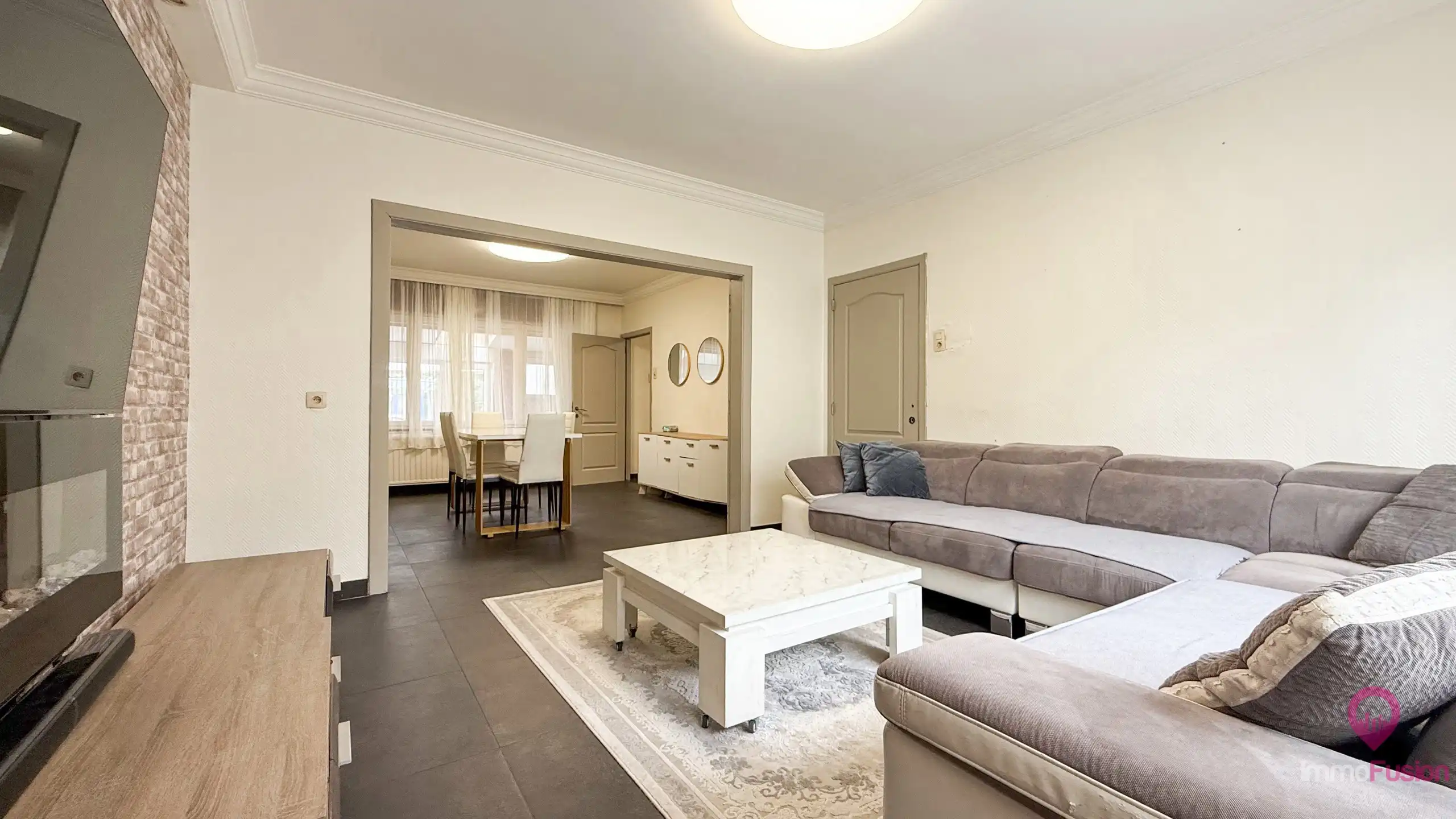 Gezellige woning met 3 slaapkamers en zonnige tuin! foto 2
