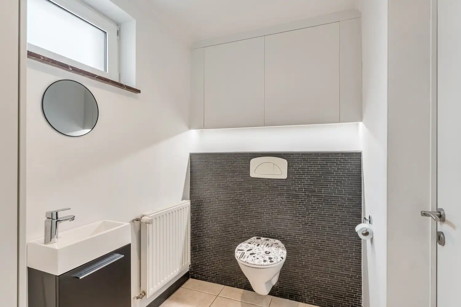 Instapklare, gerenoveerde halfopen bebouwing met 3 slaapkamers op ruim perceel in Sint-Truiden foto 11