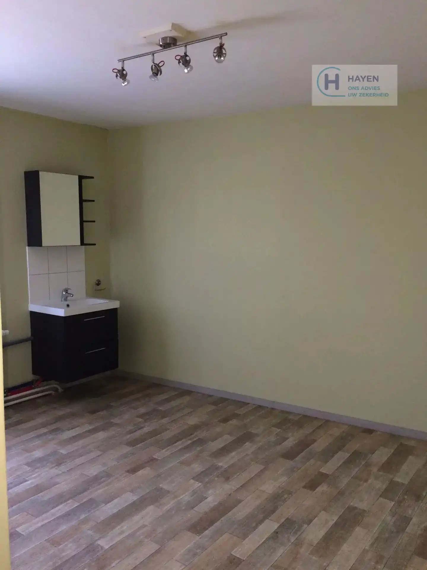 Ruim appartement met 3 slaapkamers te huur – Tongersesteenweg 7 (2e verdieping) foto 13