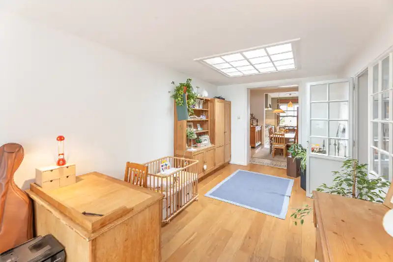 Rustig gelegen gezinswoning met groen uitzicht foto 6