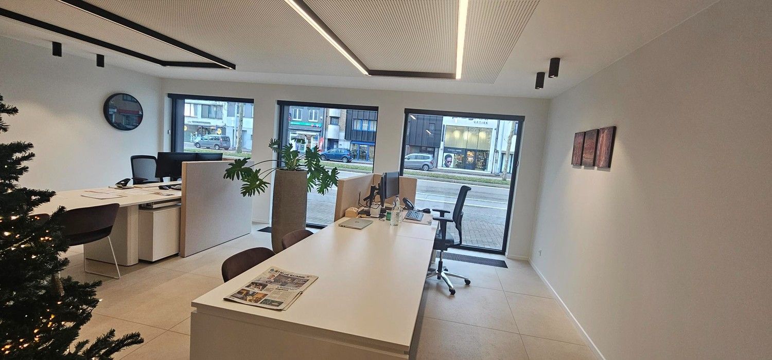 Commerciële ruimte te huur foto 8