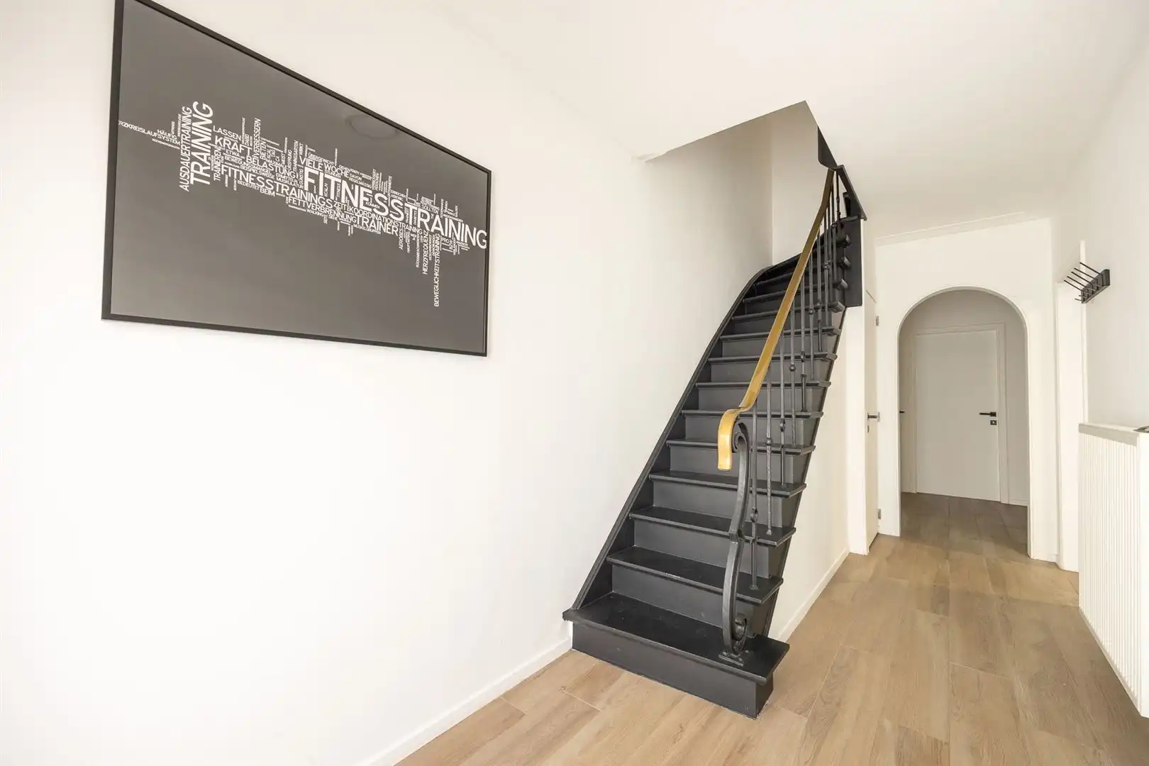 Ruime gezinswoning met tuin en garage met zicht op het park van Brasschaat foto 2