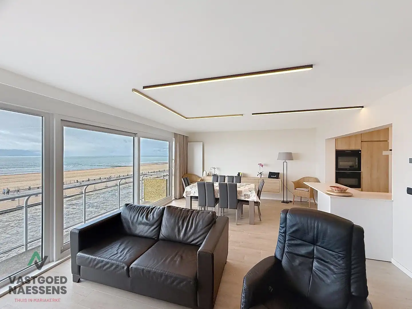 SCHITTEREND VERNIEUWD 3 SLPK APP MET ZICHT OP ZEE EN TERRAS foto 10