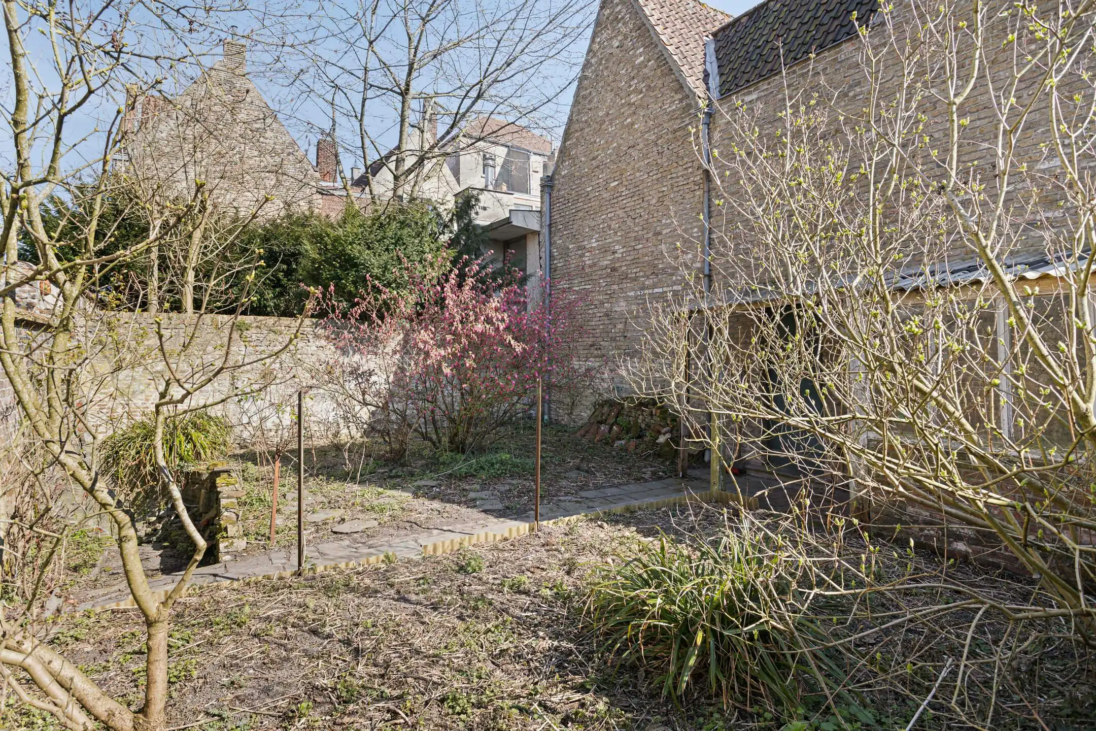 Handelspand met woonst te koop in Brugge foto 9