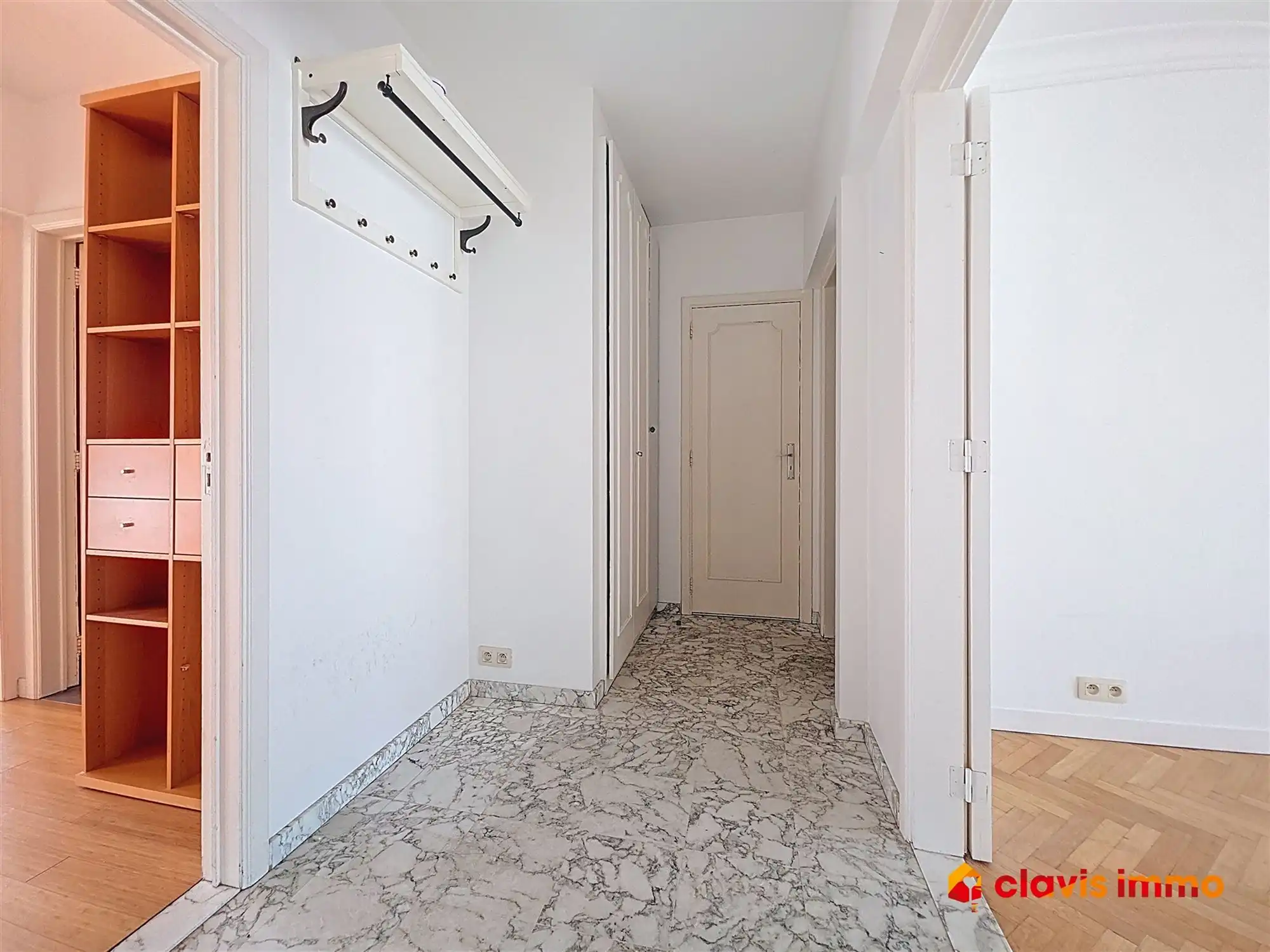 2 slaapkamers en 2 terrassen in groene omgeving foto 16