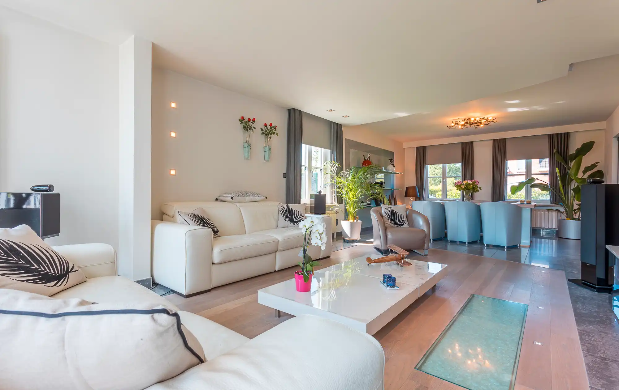 TE KOOP: Villa met kwaliteitsmaterialen en bijgebouw op perceel van 19a 65ca te Kaulille (Bocholt) foto 4