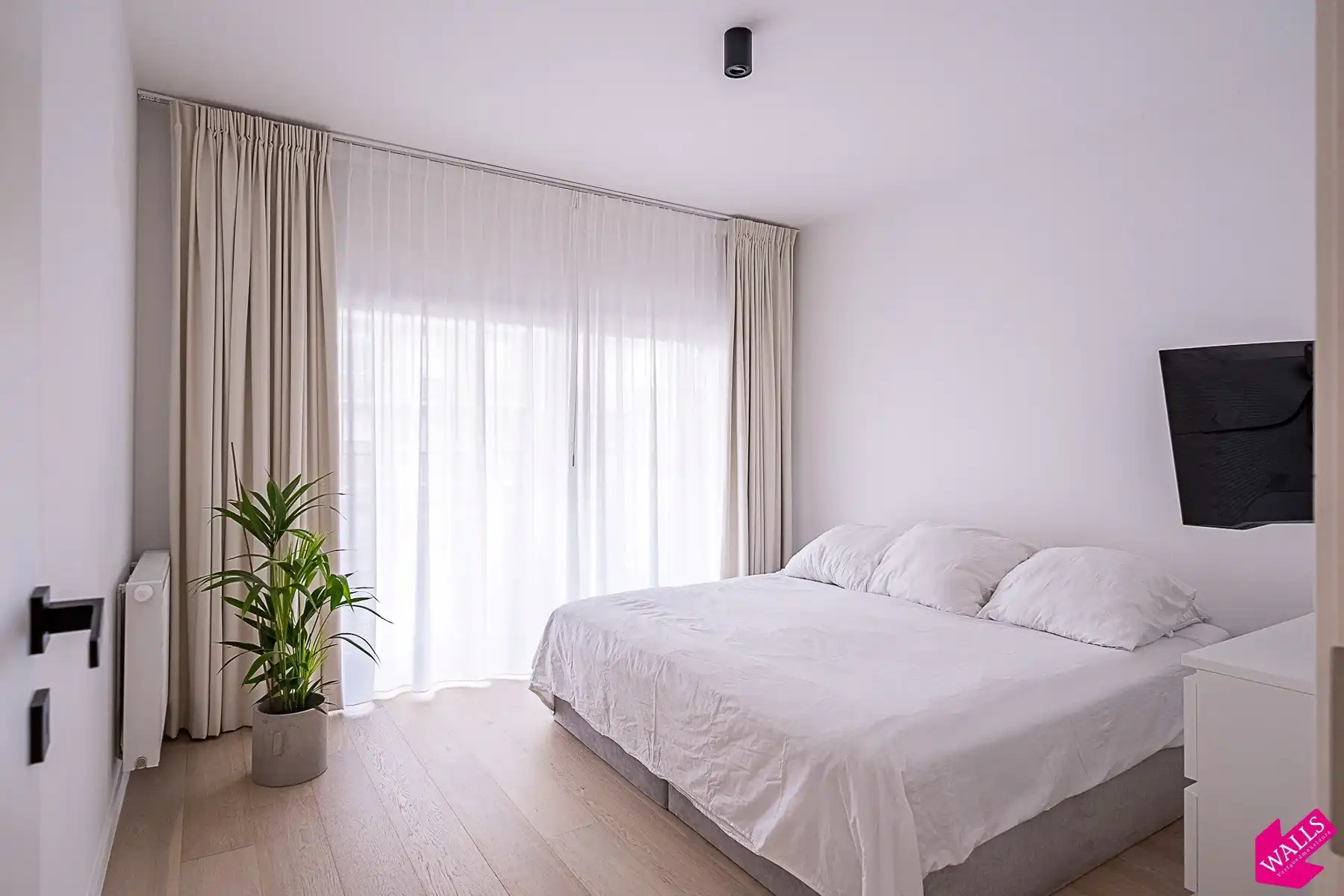 Luxueus afgewerkt en instapklaar appartement foto 16