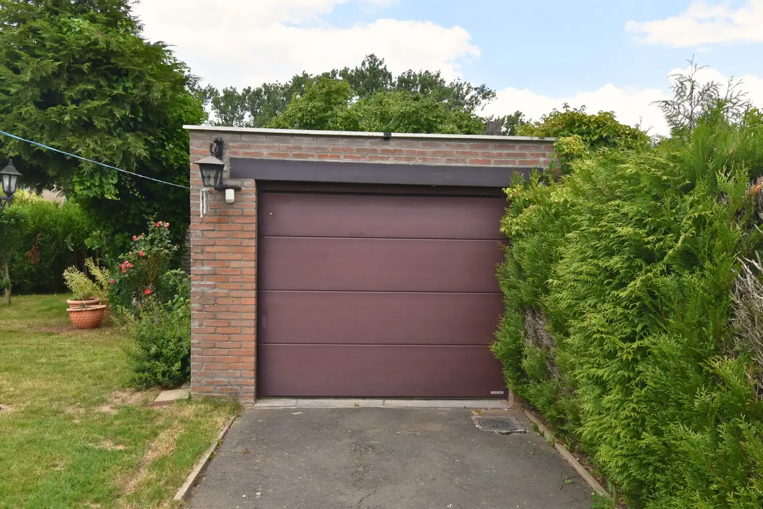 Te huur – Charmante bungalow met 2 slaapkamers, garage en tuin in rustige woonwijk te Sint-Pieters-Leeuw foto 14