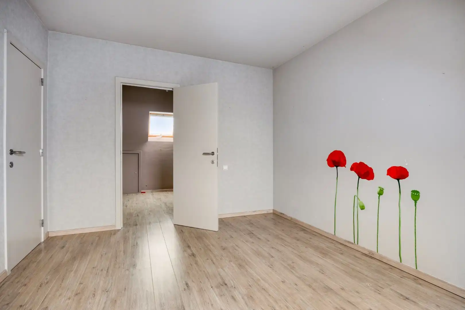 Ruime, energiezuinige woning in aangename woonbuurt te Tongeren-Vreren foto 19