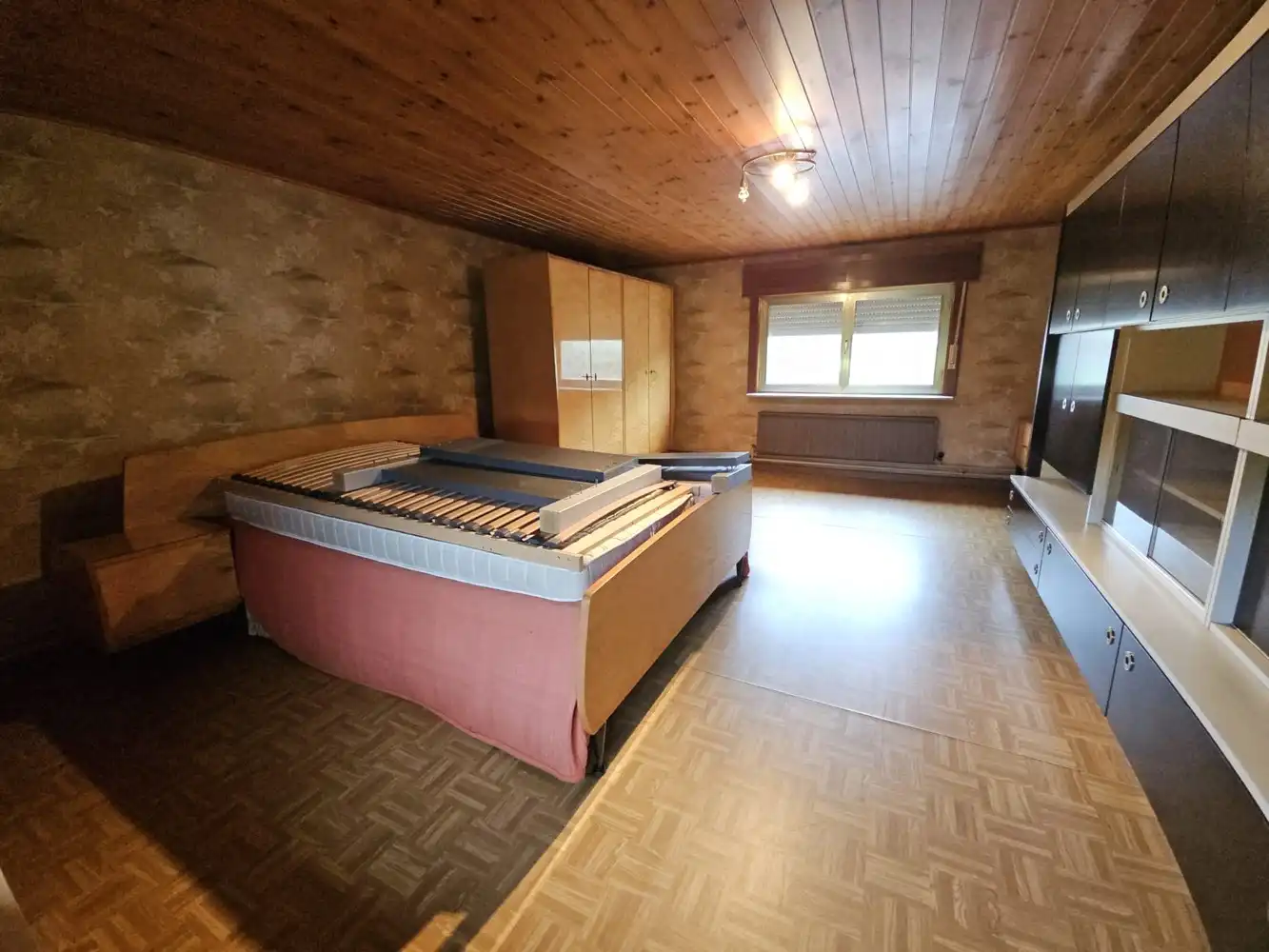 Landelijk gelegen woning met tuin foto 17