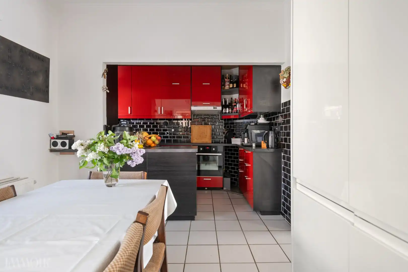 Centraal gelegen gezinswoning met 3 slaapkamers en stadstuin. foto 7