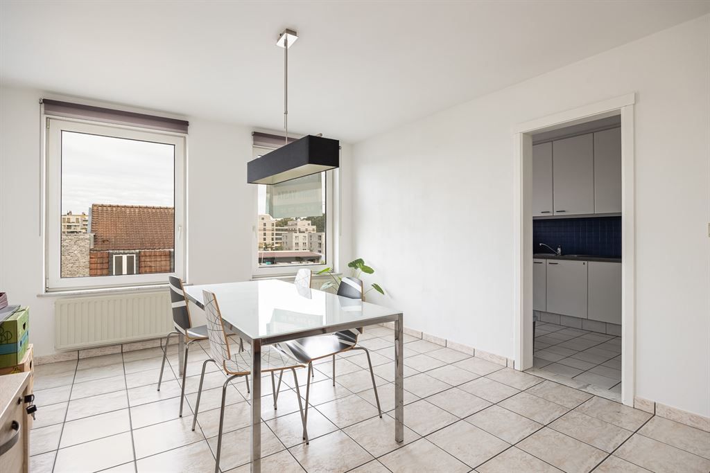 Energiezuinig lichtrijk appartement met 2 slpks foto 2