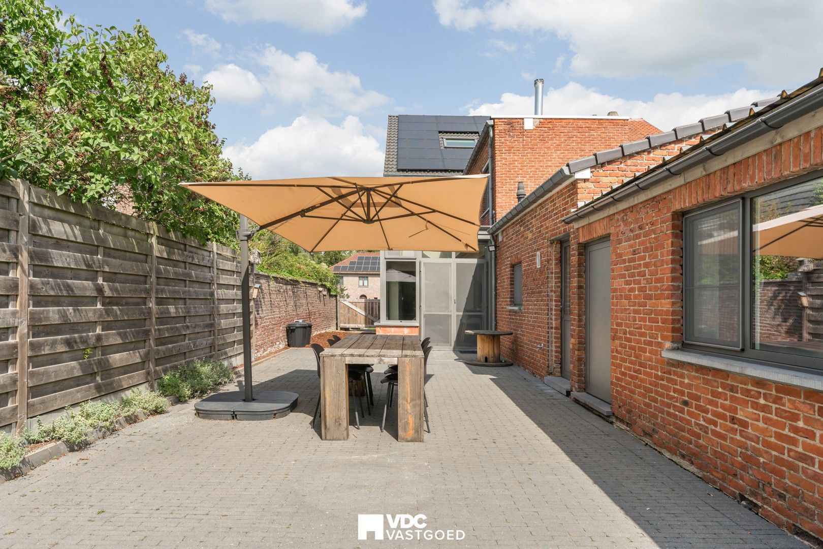 Energiezuinige woning met 5 slaapkamers, 20 zonnepanelen, garage en zuidgerichte tuin aan natuurreservaat Kevie foto 23