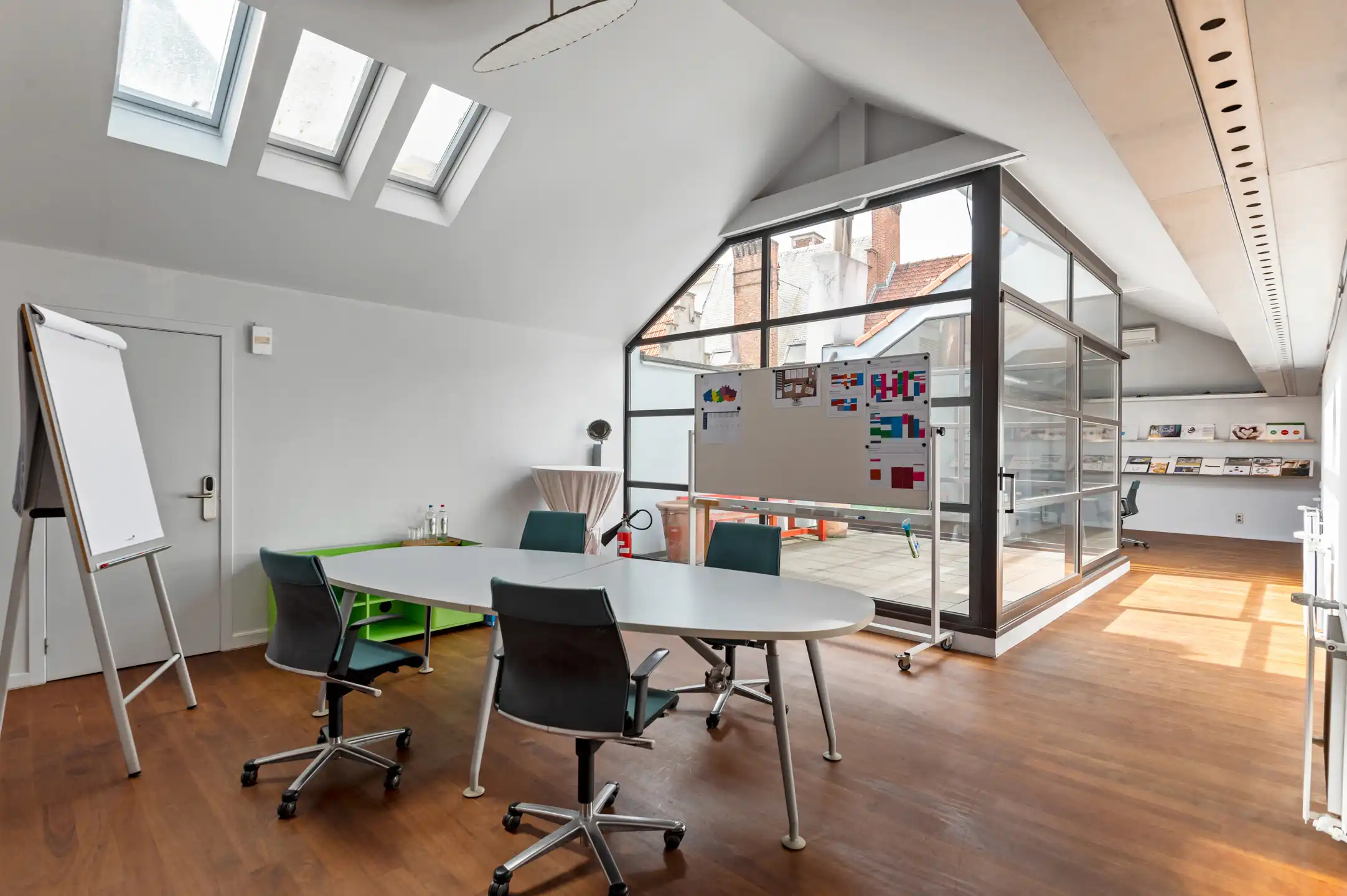 Kantoor te huur : Oude Beurs 30 foto 15