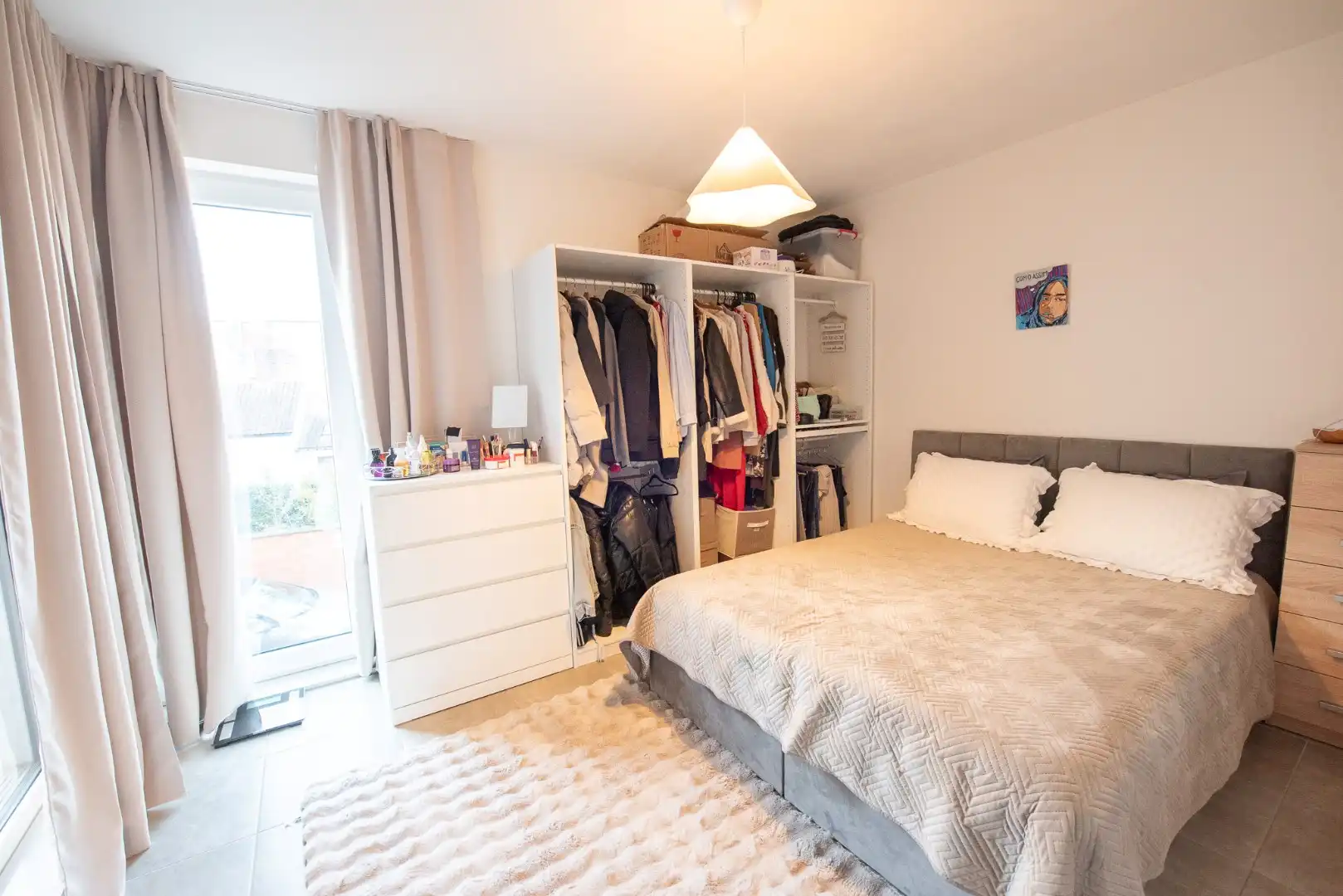 Recent instapklaar en lichtrijk appartement te huur in centrum Waregem foto 6