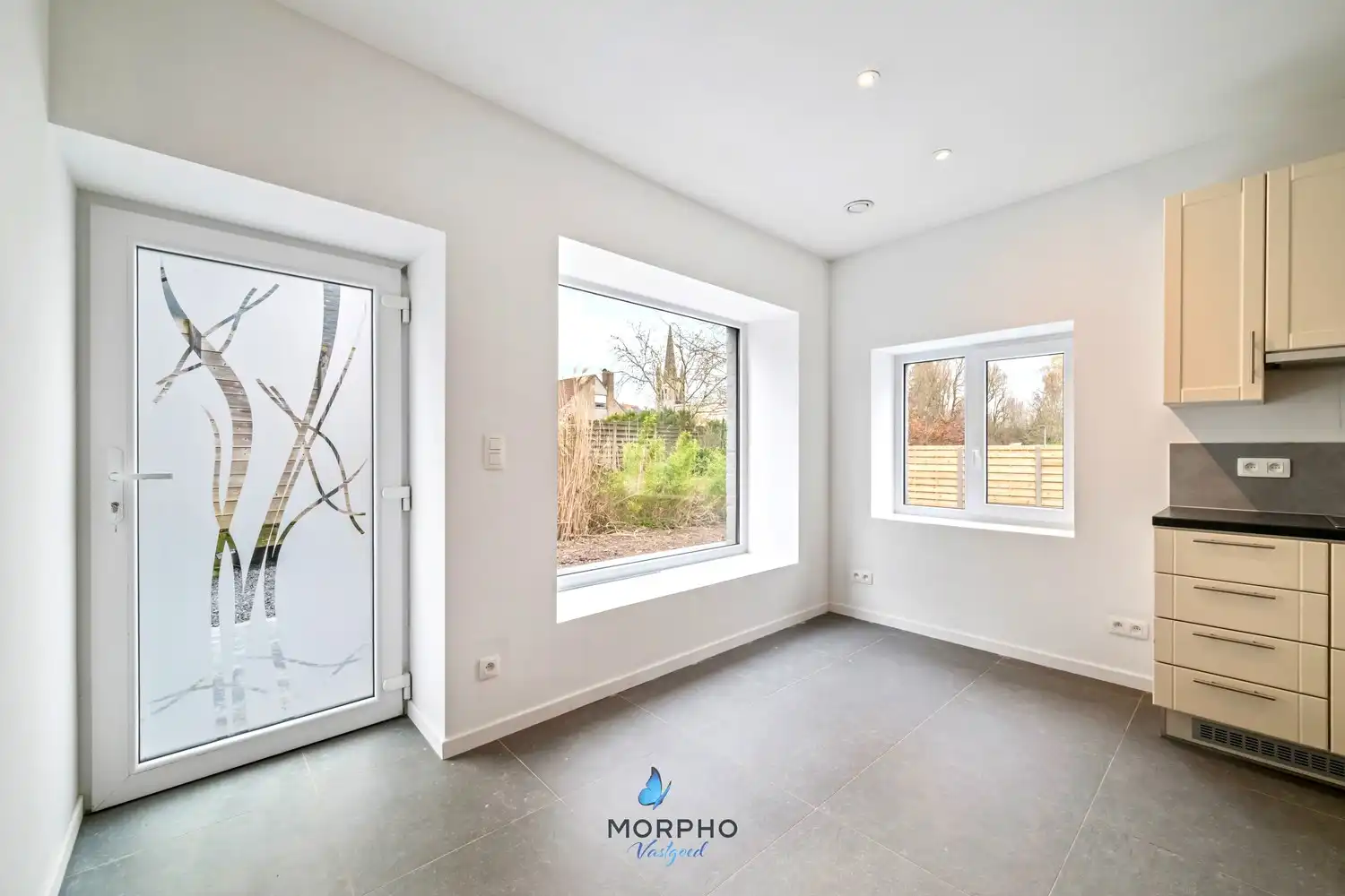 Volledig gerenoveerde energiezuinige woning (EPC A) en tuin in hartje Rumbeke foto 13