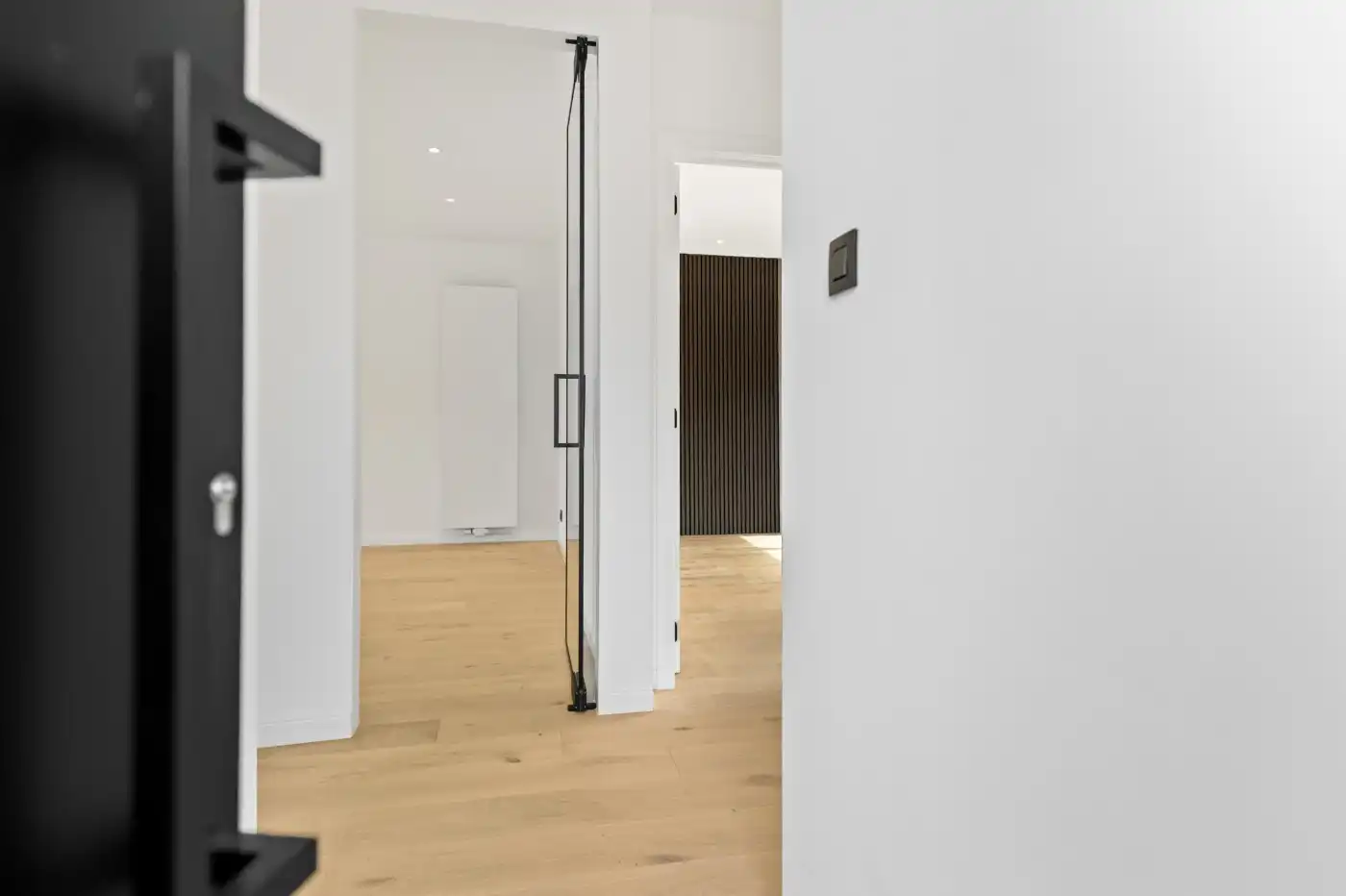 Instapklare, gerenoveerde laagbouwwoning met 2 slpk. en tuin foto 15