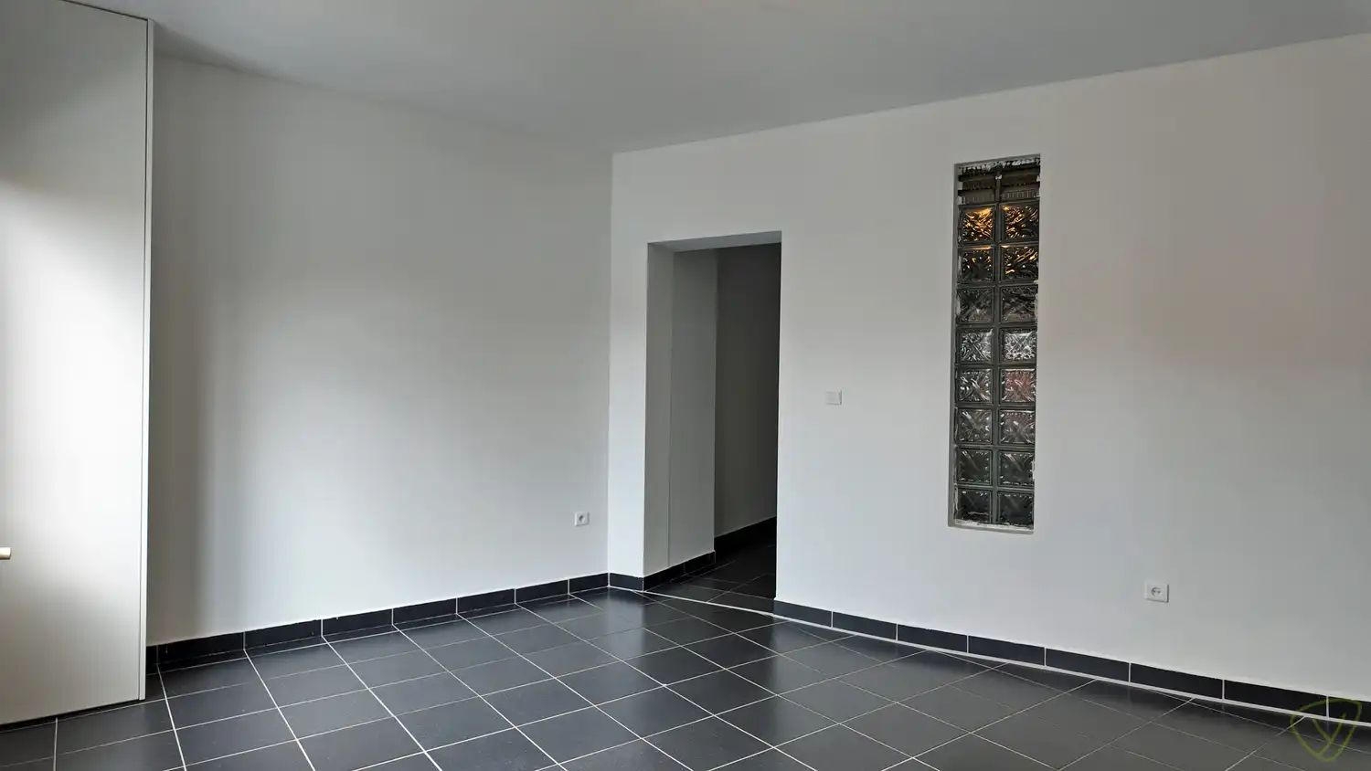 Charmant startersappartement nabij de Markt van Eeklo! foto 11