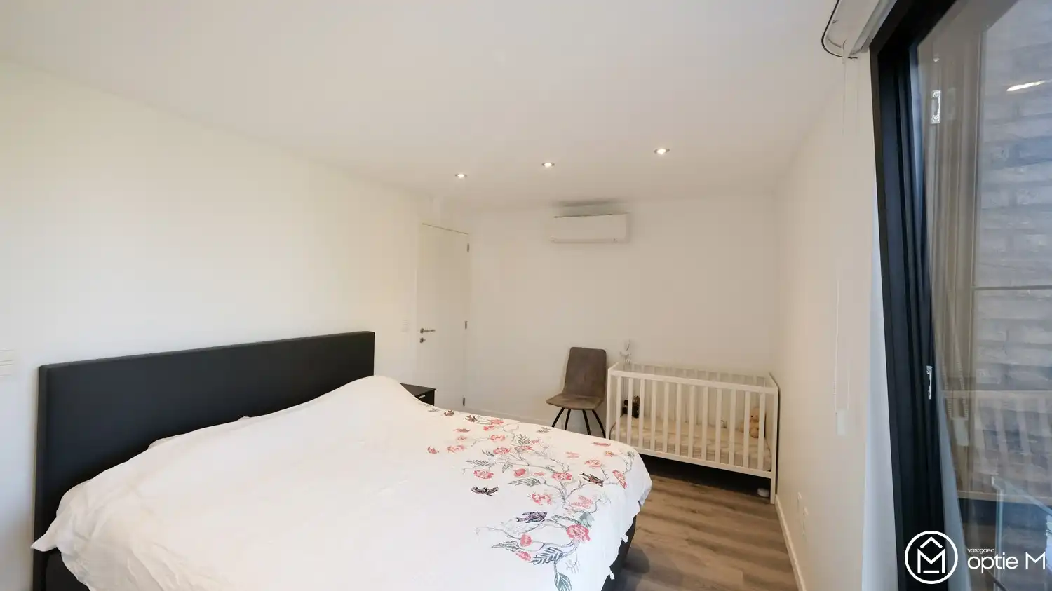 Stijlvol wonen in Hasselt: gezellige woning met 3 slaapkamers, tuin, garage en kelder te huur - ideale uitvalsbasis voor stedelijk leven in je eigen bubbel foto 12