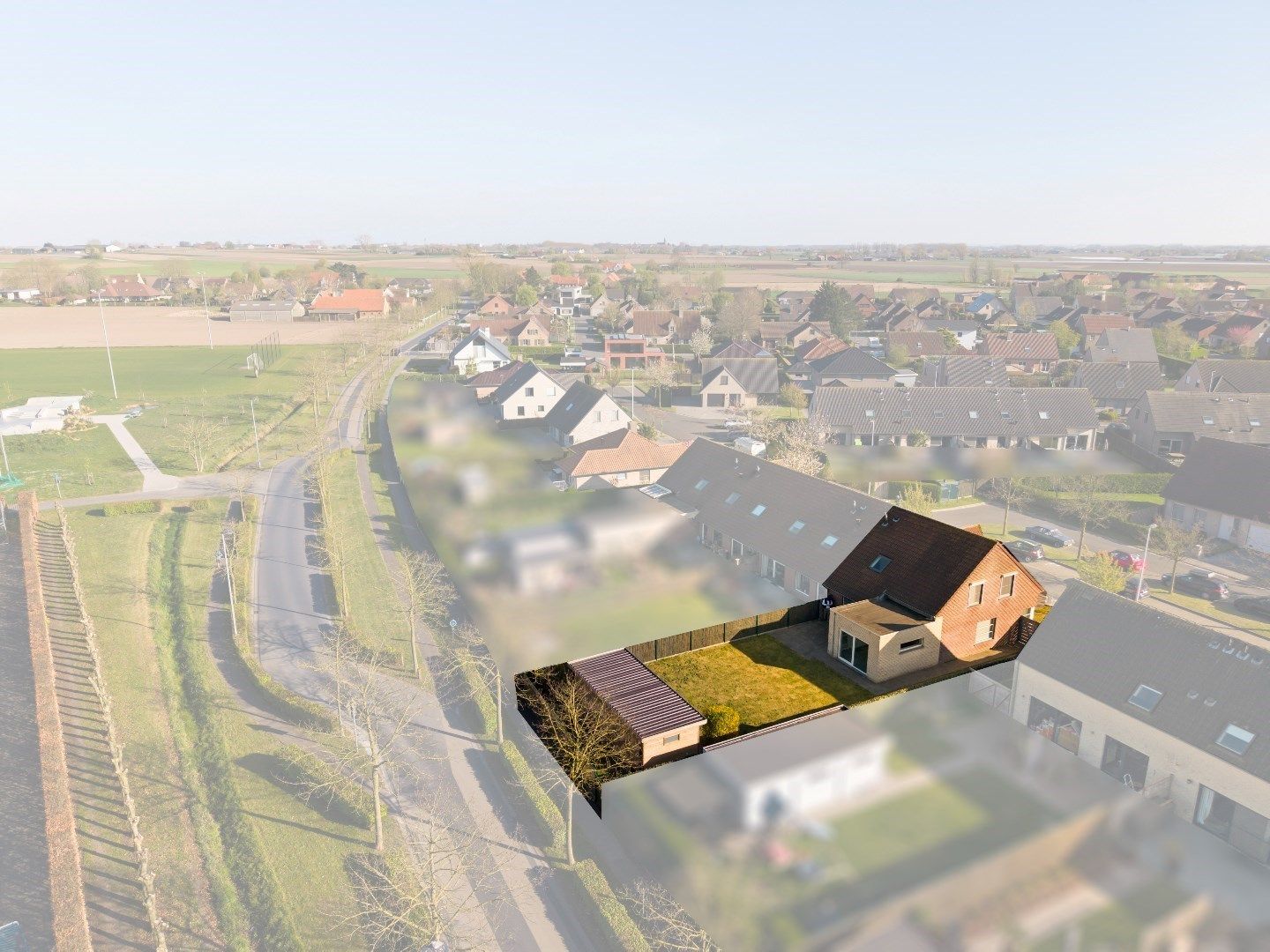 Centraal gelegen woning met 3 slaapkamers, garage en tuin. foto 25