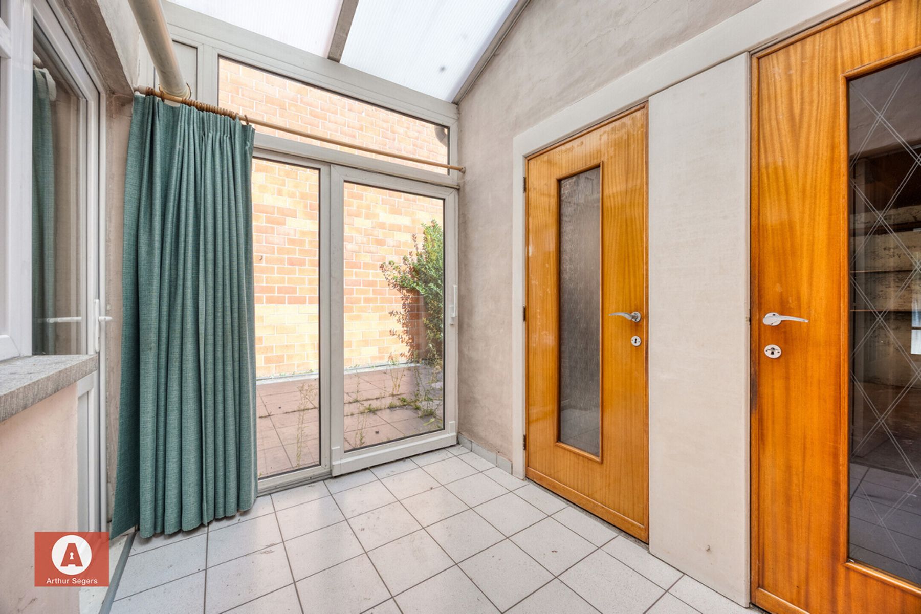 IN OPTIE - Te renoveren gezinswoning op een perceel van 3a 37ca. foto 14