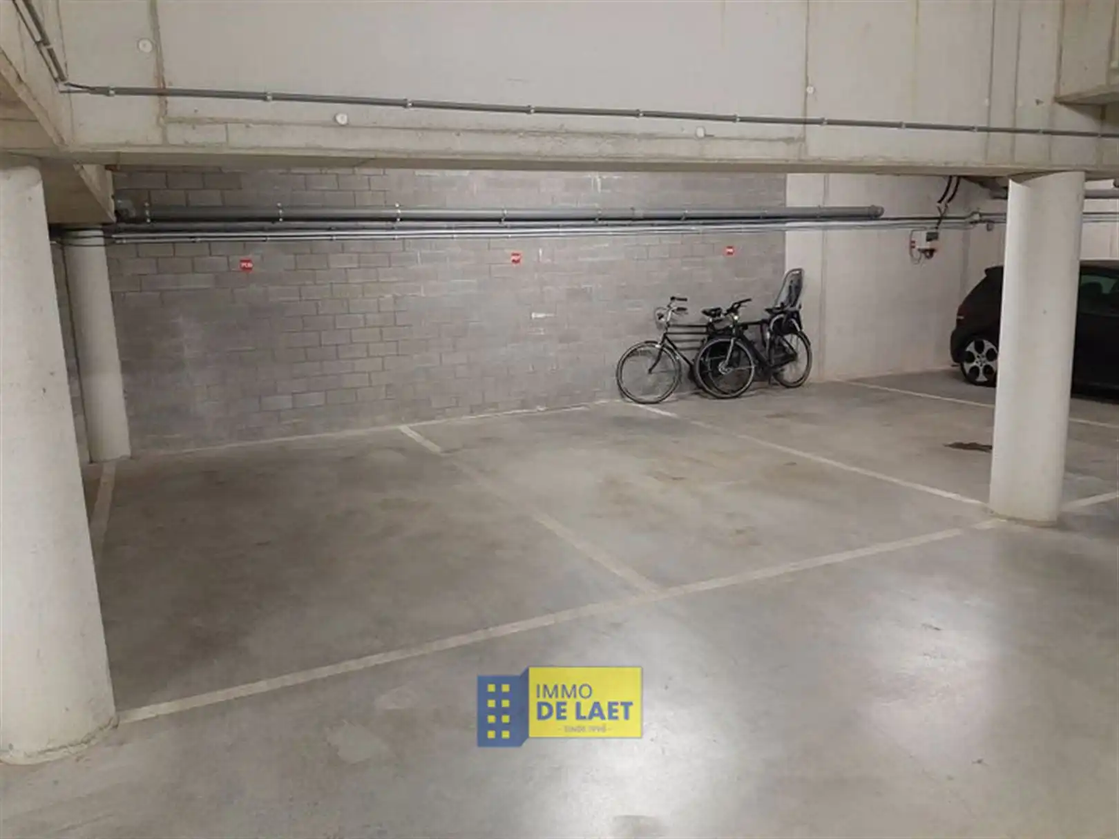Garagebox - binnen - Open foto 3