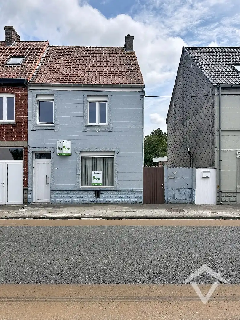 Hoofdfoto van de publicatie: Woning met 3 slaapkamers en tuin te Eernegem