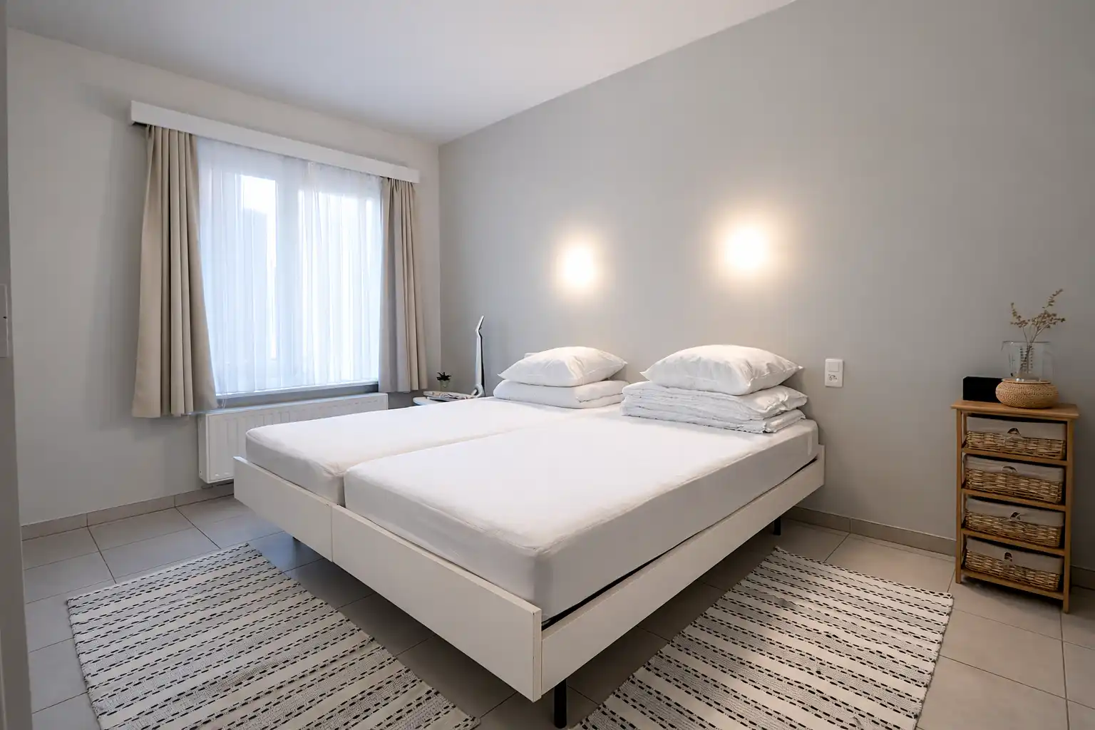 Bijzonder ruim (90 m²), hedendaags 2-slaapkamerappartement met prachtig frontaal zicht op zee.  foto 9