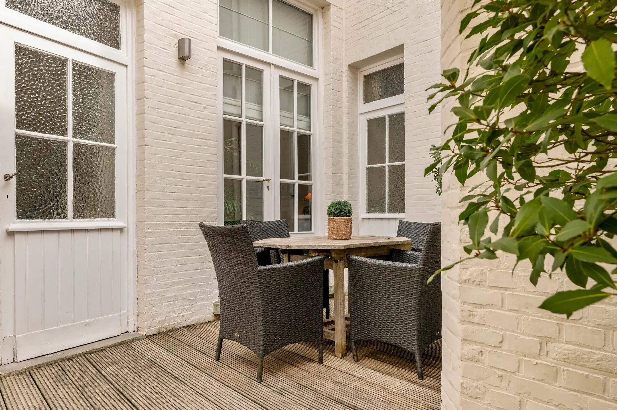 Statig herenhuis met praktijkruimte op toplocatie in Antwerpen foto 38