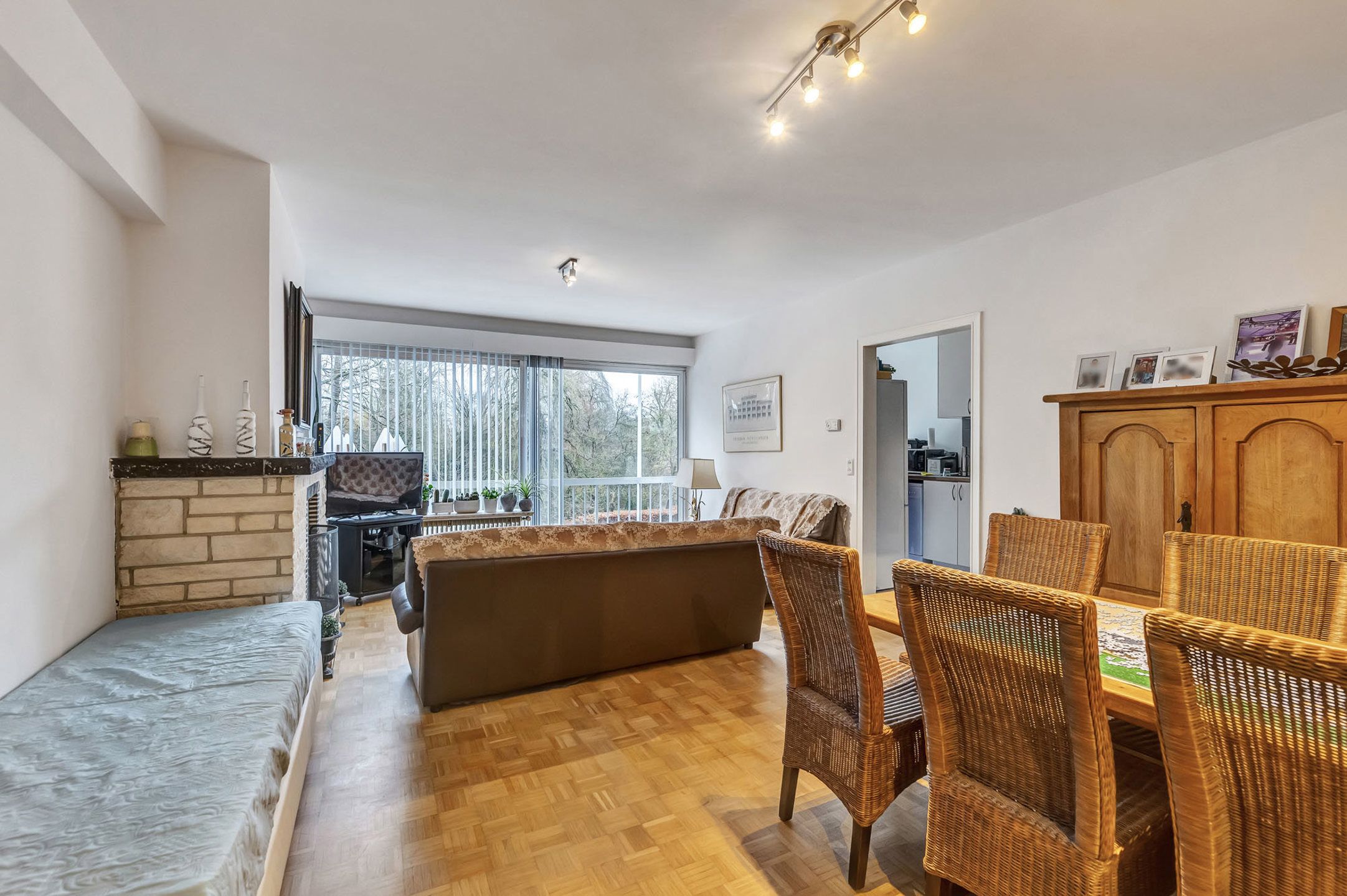 Tweeslaapkamer appartement met garage op toplocatie! foto 4