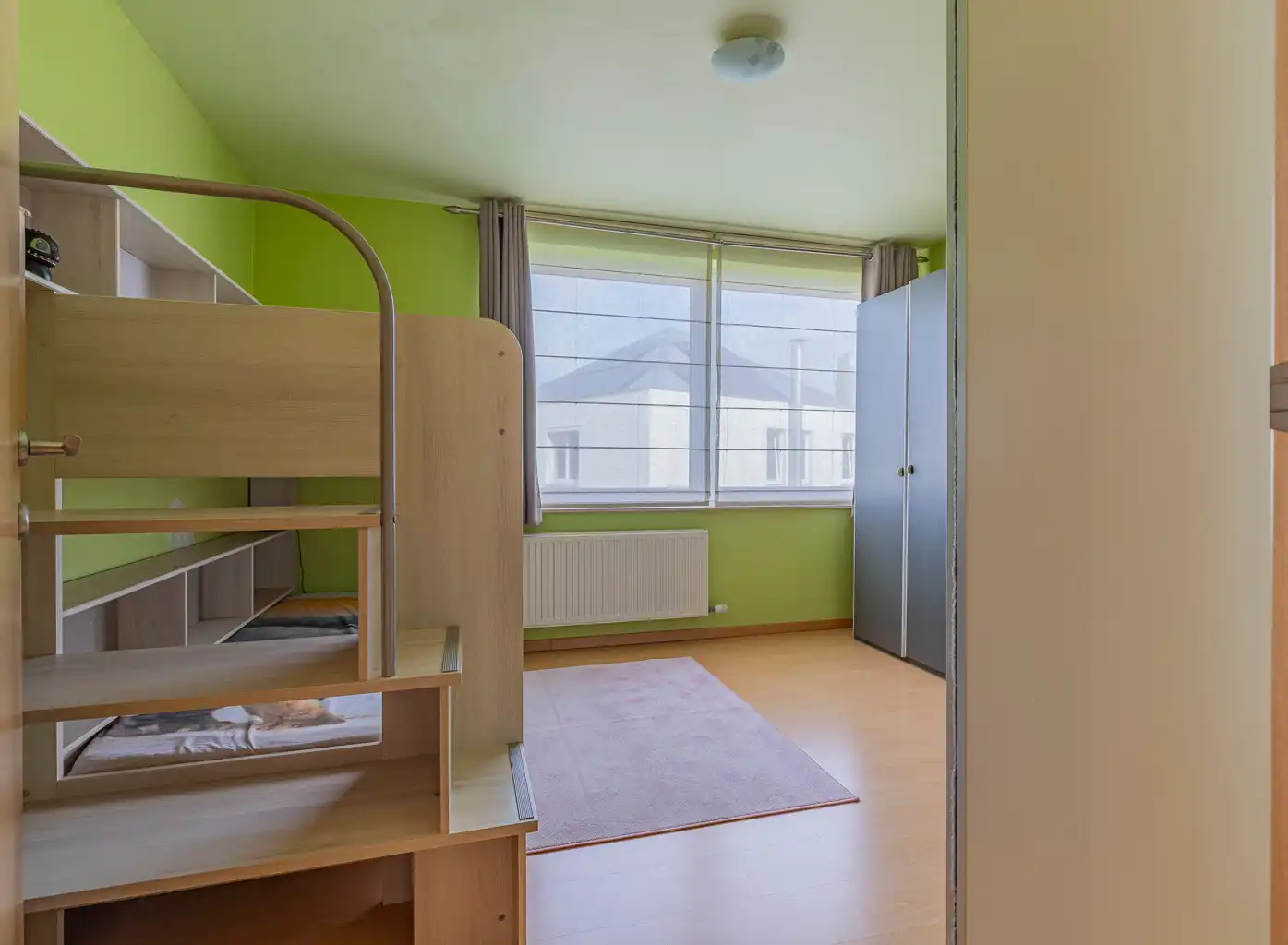 Instapklare gezinswoning met 4 slaapkamers! foto 13