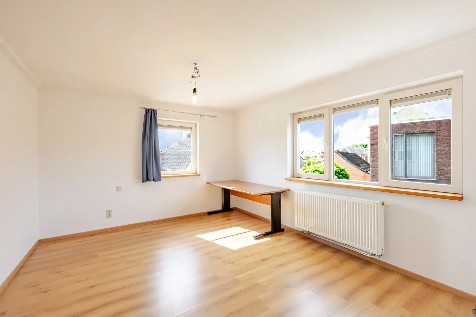 Instapklare halfopen bebouwing met 3 slaapkamers, zonnepanelen en zonnige tuin te Aalst foto 19
